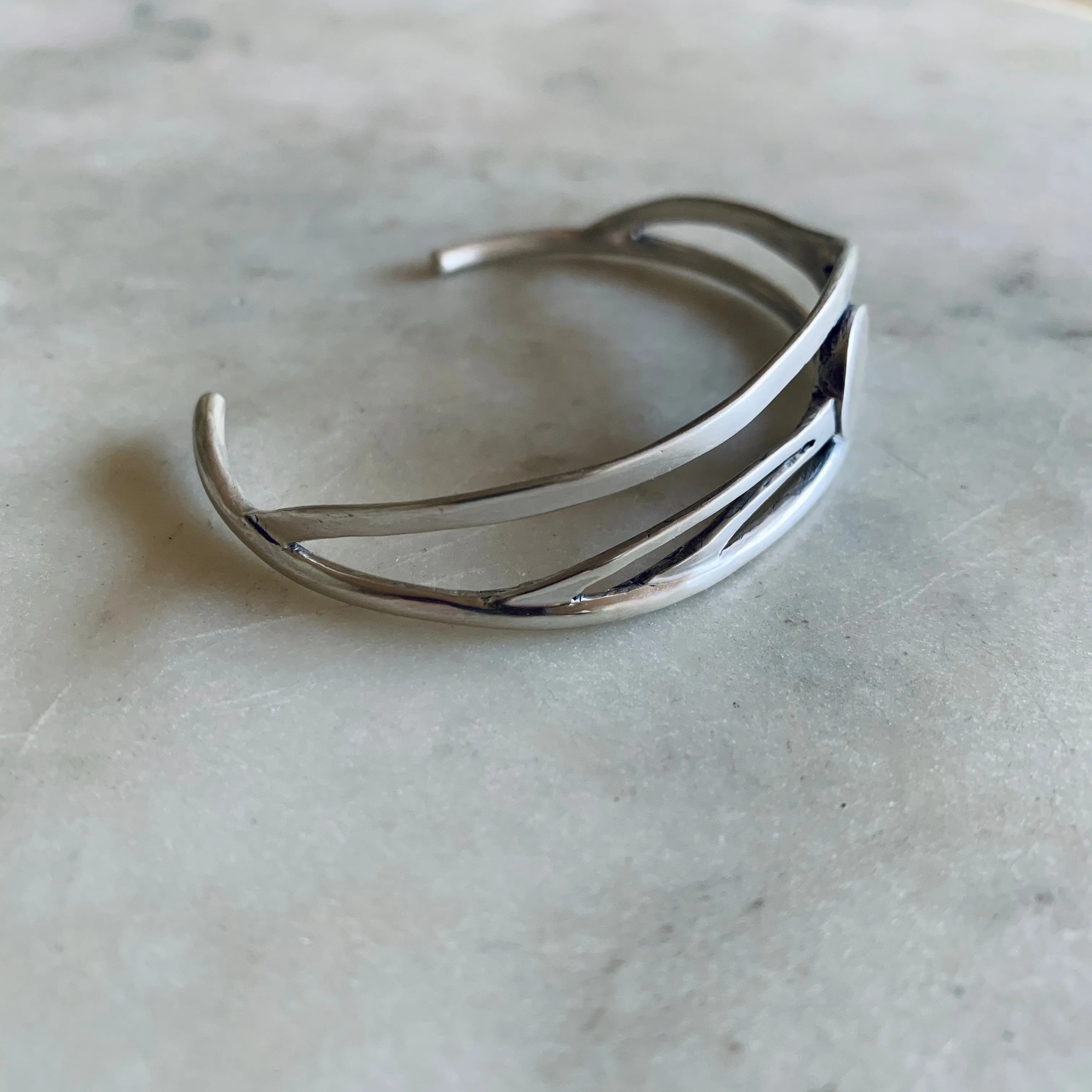 APRICUS CUFF