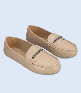 BW8599-BEIGE-Women Comfort Moccasins