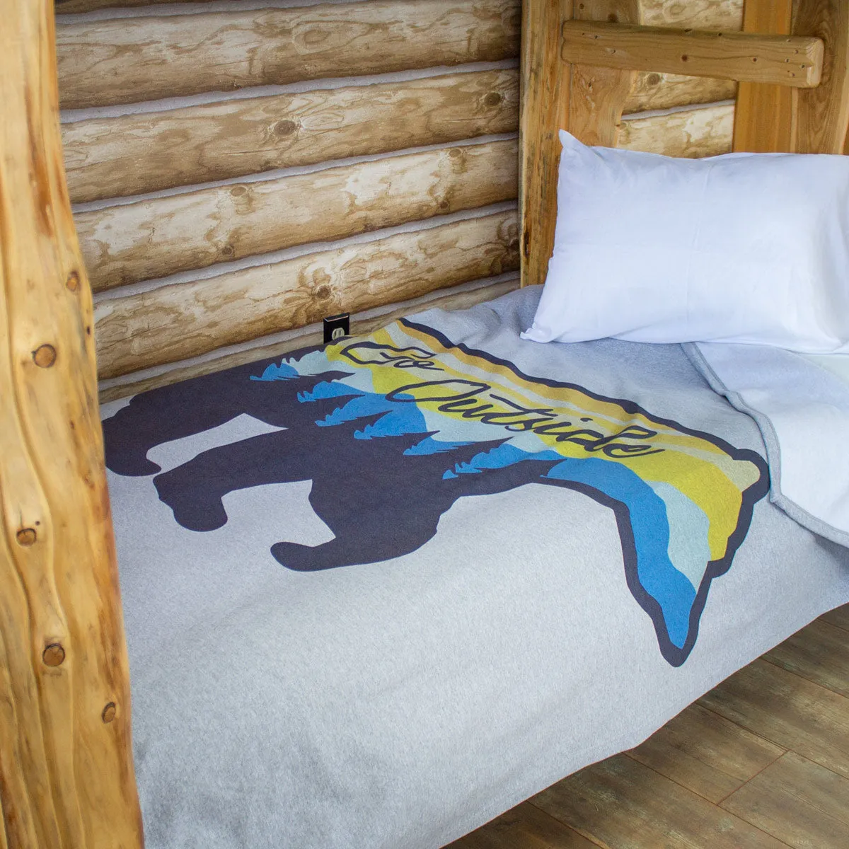 Cabin Comfort Graphic Sweatshirt Blanket