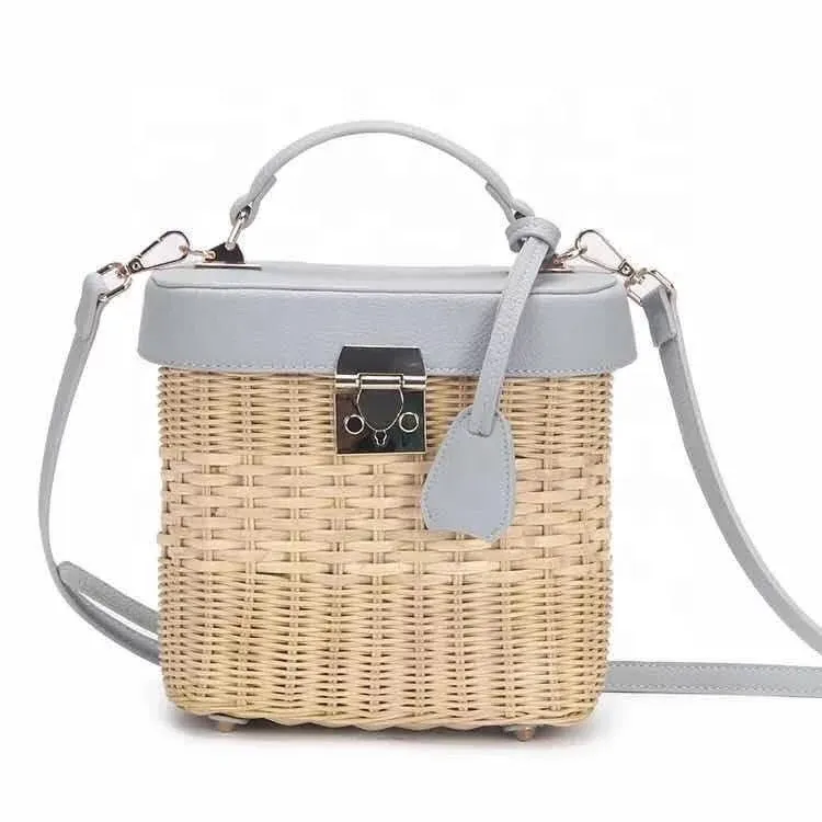 Crossbody Rattan Box