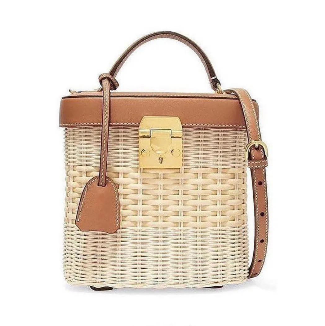 Crossbody Rattan Box