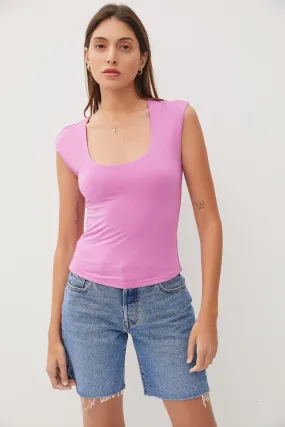 Essentials Scoop Top