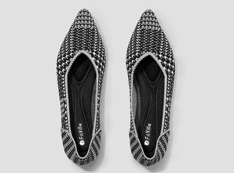 FitVille Women's Queenesque Flat V1