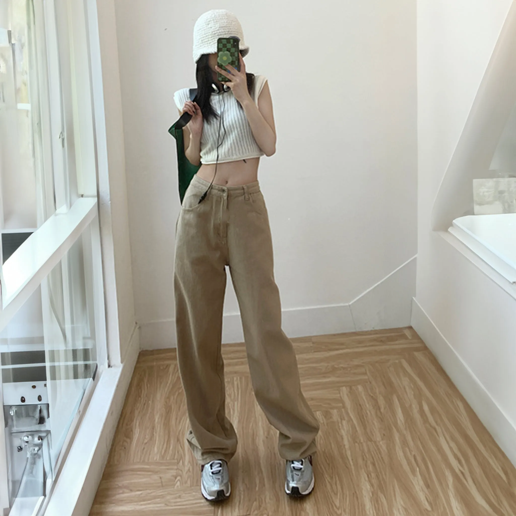 High-waist Khaki Baggy Jeans