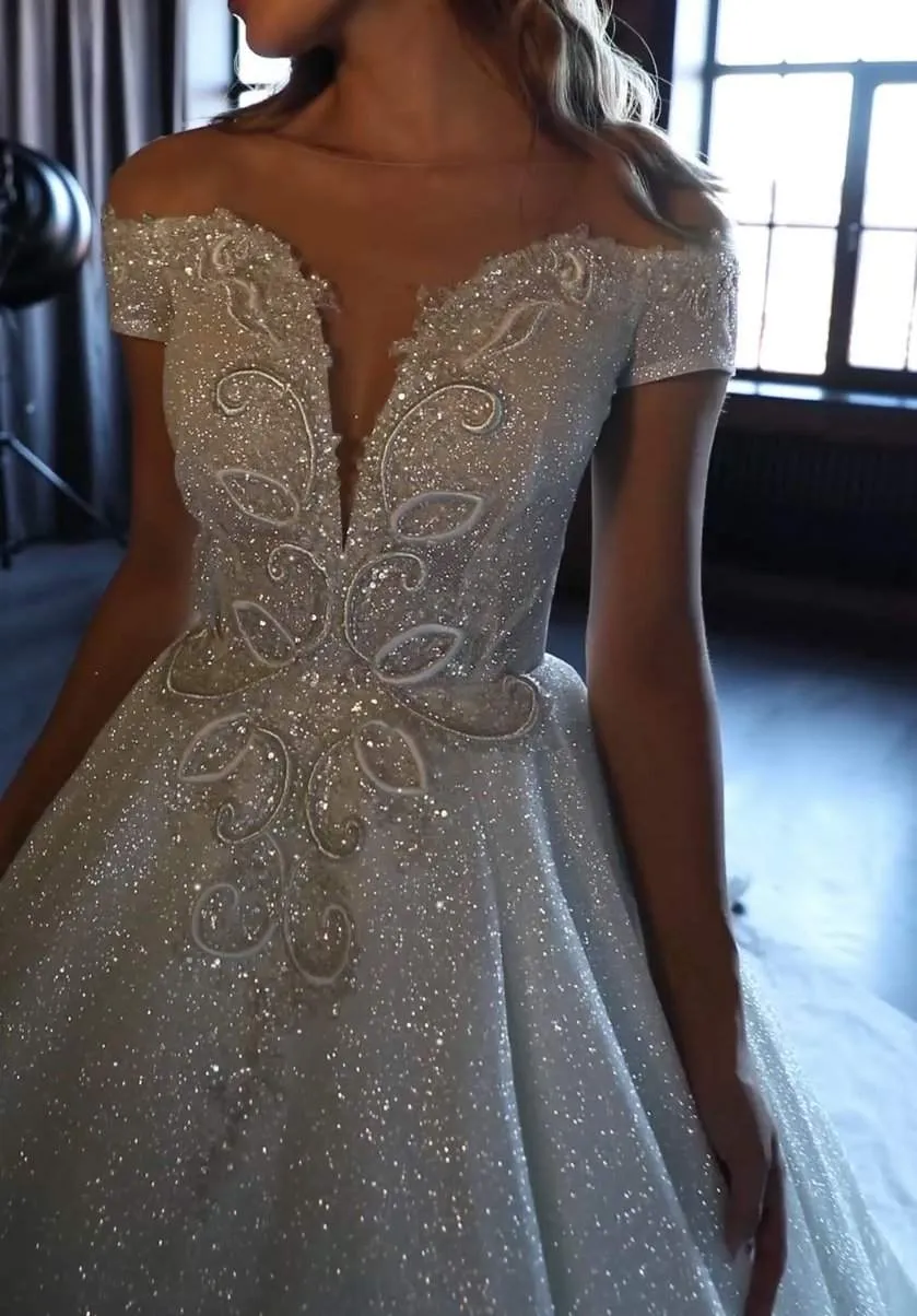 Off-the-Shoulder Sparkly Wedding Dress Udjiri