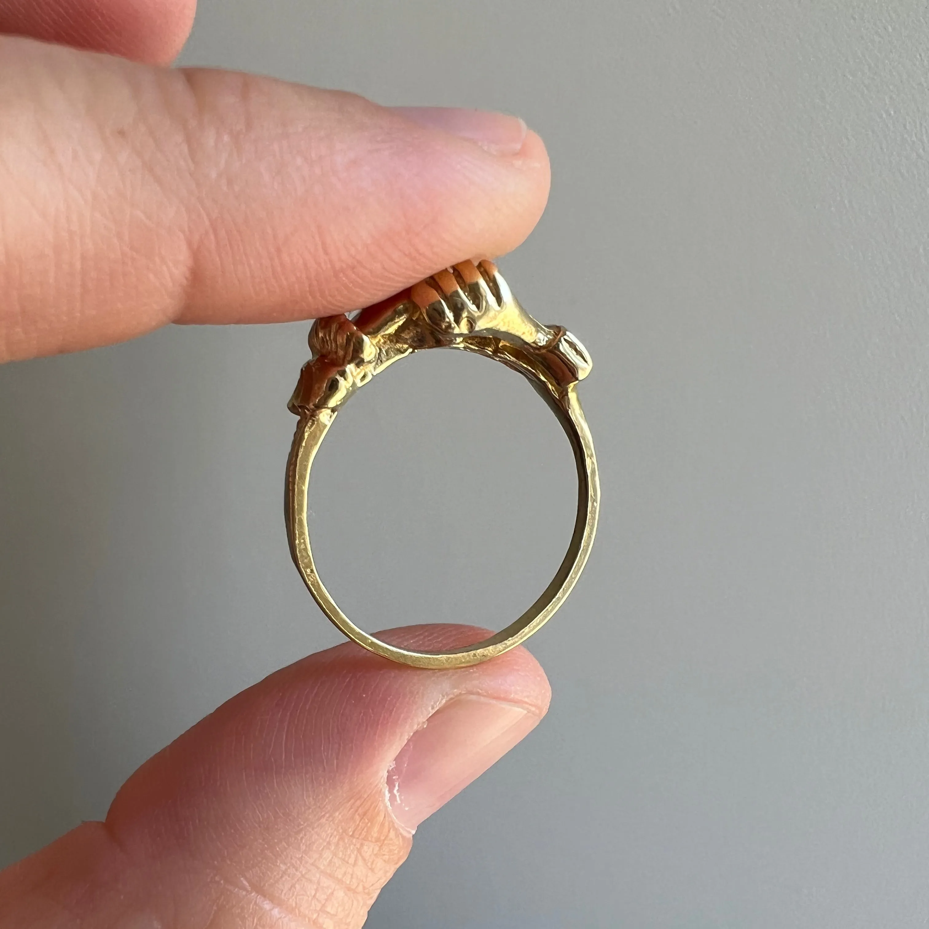 V I N T A G E // 10k / Fede Gimmel ring / yellow gold / Claddagh / size 7