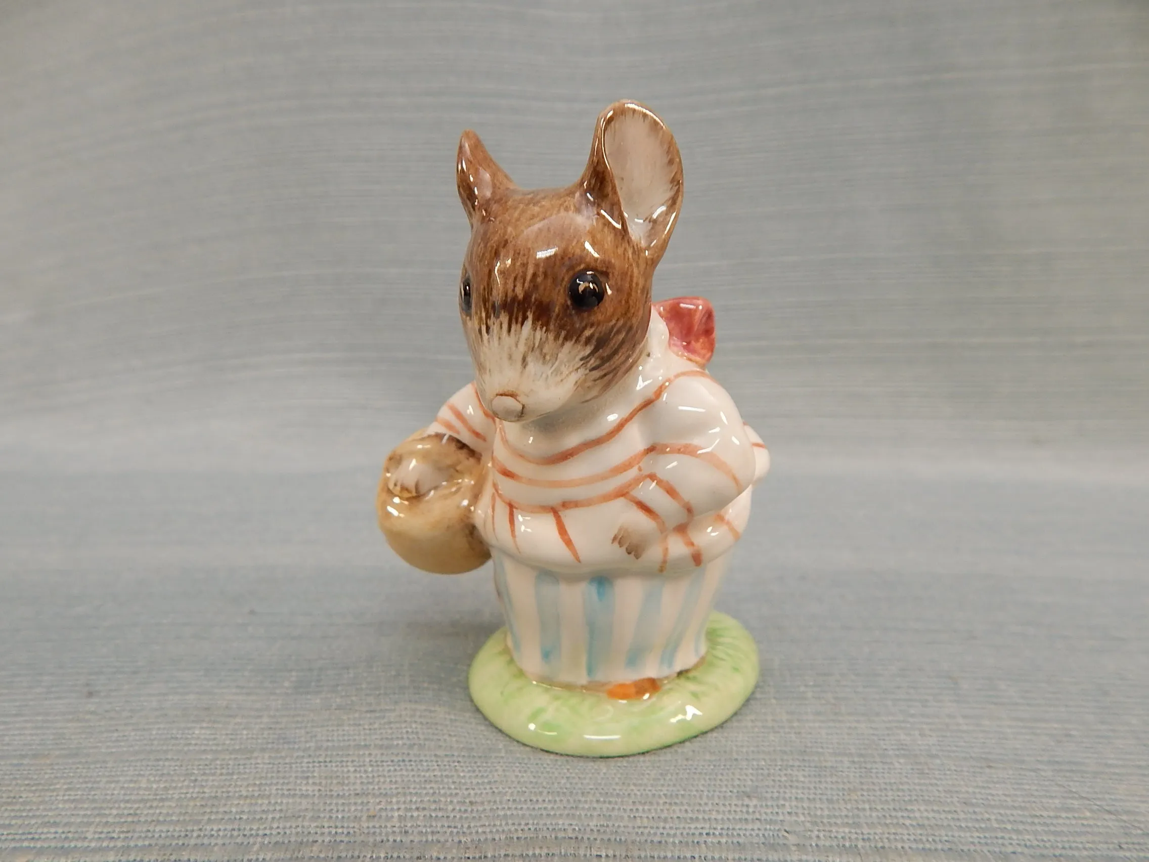 Vintage Beatrix Potter Figurines - Set of 6 Mice