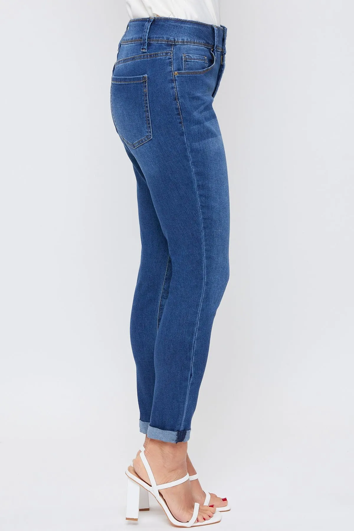 Women's Essential 2-Button Roll Cuff Ankle Jeans